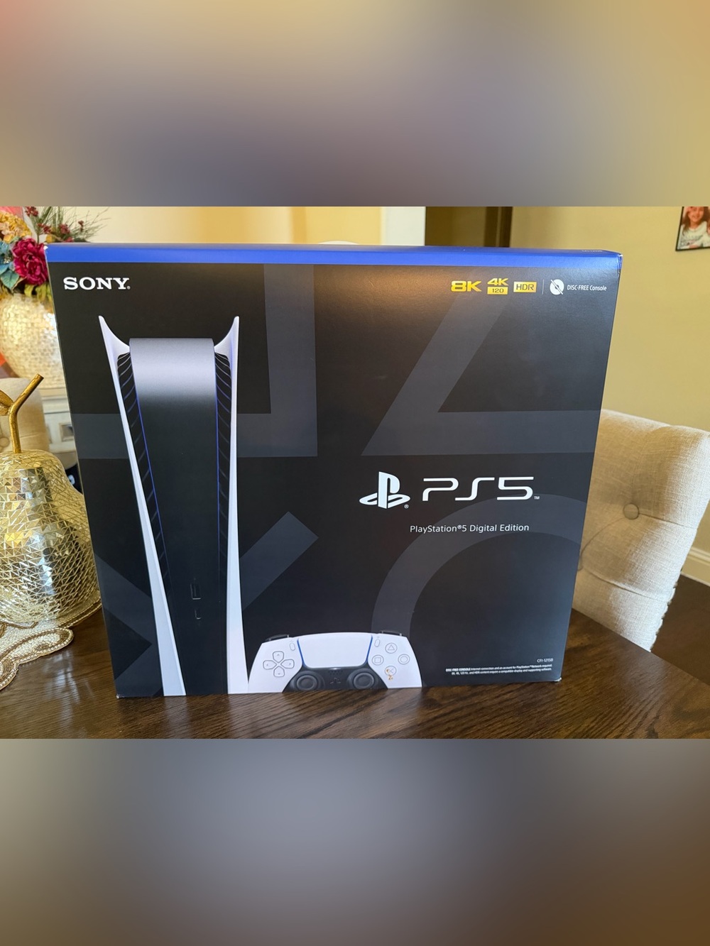 Playstation 5 Digital Edition Console (825GB) like new! Complete inbox!